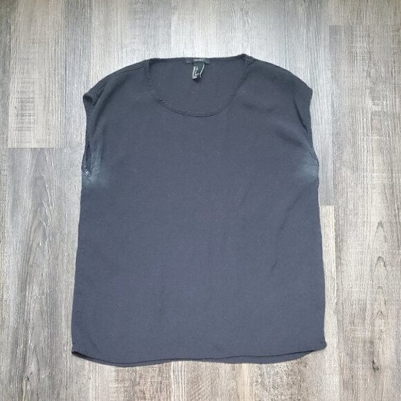 Textured Woven Blouse - Picture 2 of 5